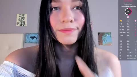 Maia online show from 05/04/26, 01:07