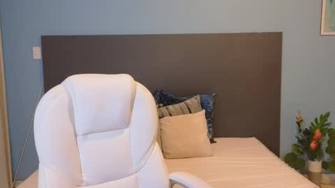 Snapshot of maiaa_ruiz chatting on 12/26/24, 12:38 Maiaa Ruiz online show from 12/26/24, 12:38