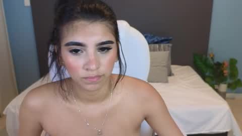 Snapshot of maiaa_ruiz chatting on 01/30/25, 04:34 Maiaa Ruiz online show from 01/30/25, 04:34