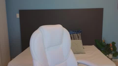 Snapshot of maiaa_ruiz chatting on 02/03/25, 12:36 Maiaa Ruiz online show from 02/03/25, 12:36