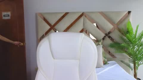 Snapshot of maiaa_ruiz chatting on 03/10/25, 01:21 Maiaa Ruiz online show from 03/10/25, 01:21