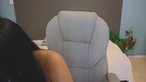 Snapshot of maiaa_ruiz chatting on 11/06/25, 03:02 Maiaa Ruiz online show from 11/06/25, 03:02