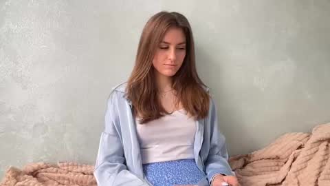 M I A online show from 05/14/26, 08:32