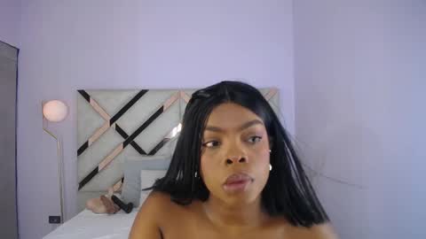 Snapshot of maiacharris_ chatting on 06/05/26, 11:49 Maia Charris online show from 06/05/26, 11:49