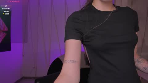  Maia  online show from 03/13/26, 06:47