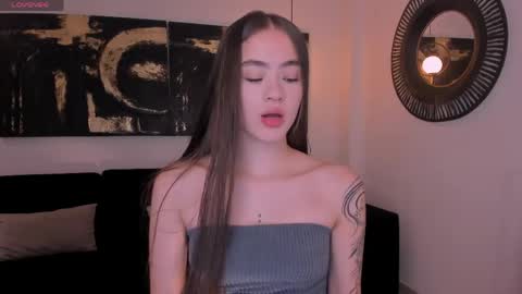  Maia  online show from 04/14/26, 07:53