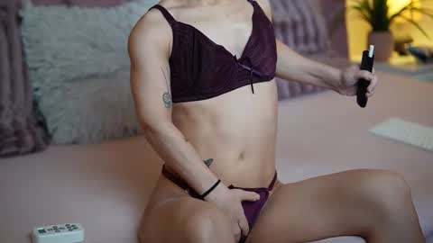  Maia  online show from 01/12/26, 09:31