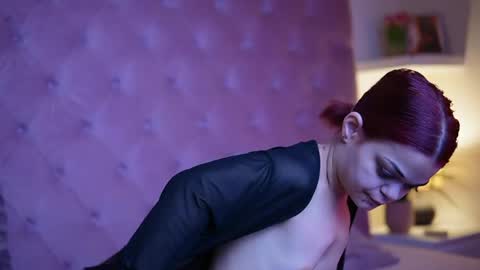  Maia  online show from 03/31/26, 06:41