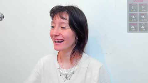 maibys online show from 10/18/25, 03:42