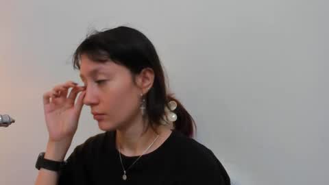 maibys online show from 11/02/25, 04:04