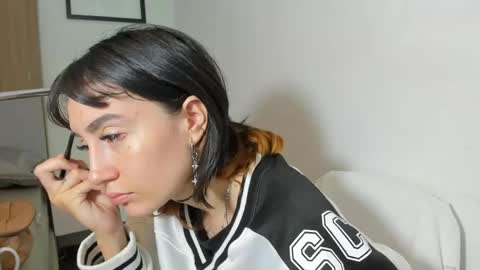 maibys online show from 04/11/26, 04:06