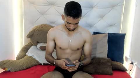 maicolparker0 online show from 03/19/26, 01:37