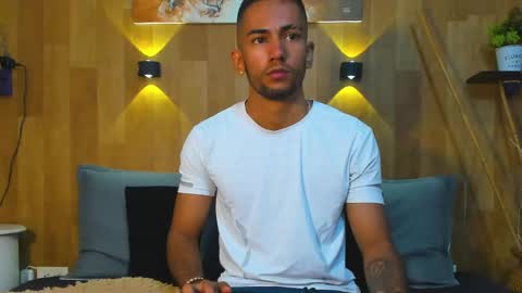 maicolparker0 online show from 04/19/26, 03:22