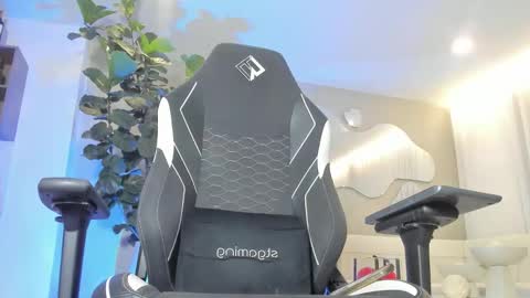 MAICOL  online show from 03/19/26, 11:20