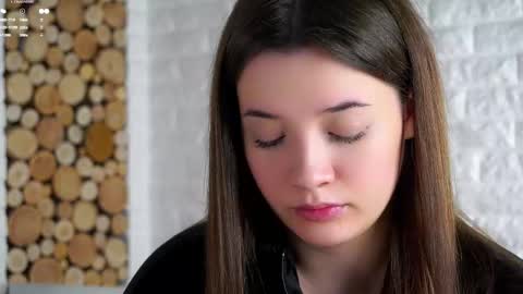 Lucy online show from 01/08/26, 02:03