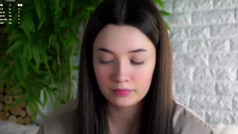 Lucy online show from 03/25/26, 02:06