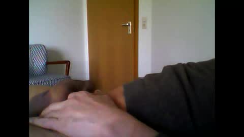 maik12345678900000 online show from 02/22/26, 10:36