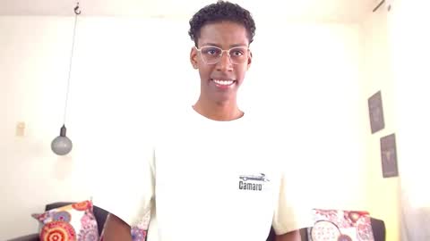 I am Maik online show from 01/13/25, 02:00