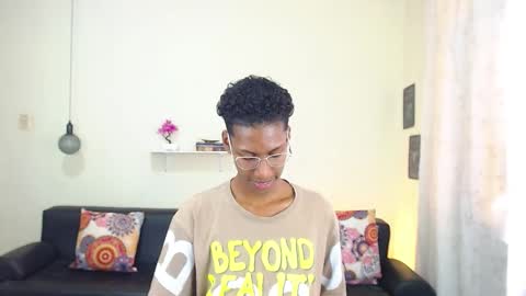 I am Maik online show from 02/06/25, 07:40