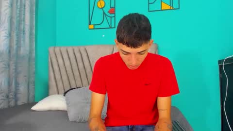 Maikol online show from 04/12/26, 12:21