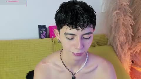 Maiky Cooper online show from 10/02/25, 08:49