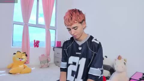 maiky_cooper01 online show from 03/13/26, 03:07