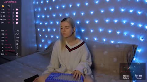 Your kitty online show from 12/19/24, 03:30