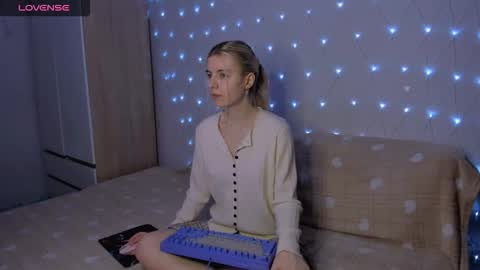 Your kitty online show from 03/14/26, 03:50