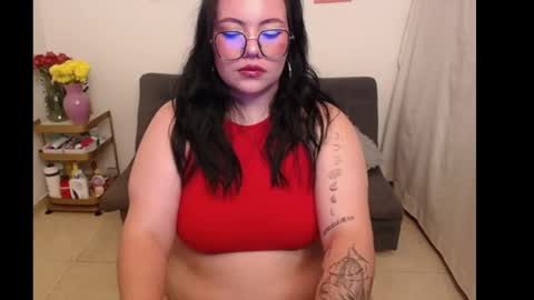 maily online show from 11/22/25, 01:26