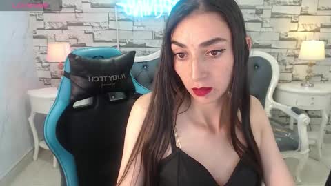 Snapshot of maily_a_ chatting on 09/21/25, 03:08 Maily online show from 09/21/25, 03:08