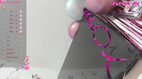 Maylin  online show from 10/19/25, 11:05