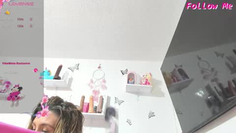 Maylin  online show from 10/26/25, 11:20