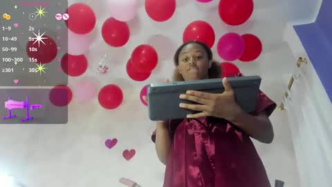 Mailyn online show from 02/12/25, 01:09