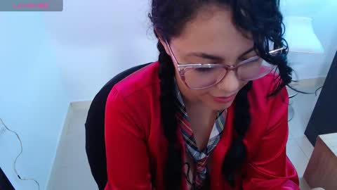 Snapshot of mailywindsor chatting on 01/23/25, 02:50 Maily online show from 01/23/25, 02:50