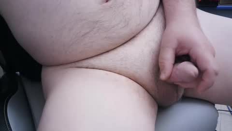 Snapshot of mainttech chatting on 12/13/25, 09:53 Gilly online show from 12/13/25, 09:53