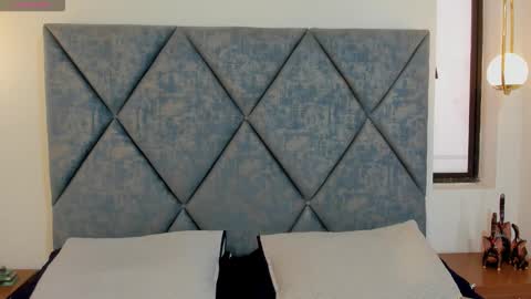 Snapshot of maiskeenzamara chatting on 02/21/26, 12:06 Zamara.... online show from 02/21/26, 12:06