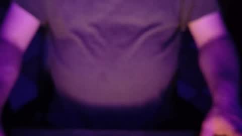 Snapshot of maitai42 chatting on 12/15/25, 12:04 Maitai42 online show from 12/15/25, 12:04