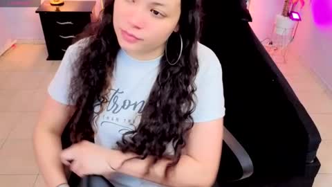 MAITE STONE1 online show from 10/23/25, 03:17