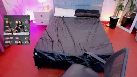 MAITE STONE1 online show from 04/15/26, 03:13