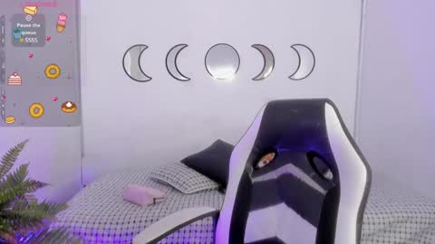 Snapshot of maithe_ferrer chatting on 01/09/25, 11:45 MAITHEFERRER online show from 01/09/25, 11:45