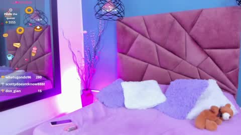 Snapshot of maithe_ferrer chatting on 02/08/25, 02:05 MAITHEFERRER online show from 02/08/25, 02:05