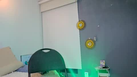   Lauu online show from 02/20/26, 12:18