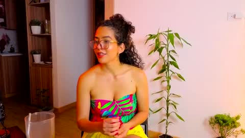   Lauu online show from 03/30/26, 11:28