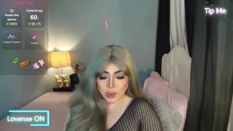 majestydannaxx online show from 12/22/25, 03:14