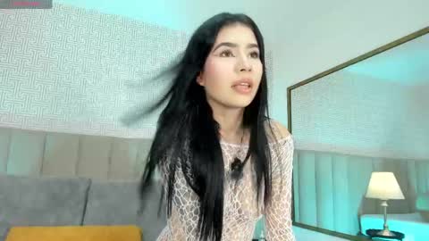 Snapshot of majito_diaz chatting on 04/16/26, 03:02 Majito D. online show from 04/16/26, 03:02