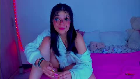 Snapshot of majo_gallego chatting on 03/11/25, 06:43 majito online show from 03/11/25, 06:43
