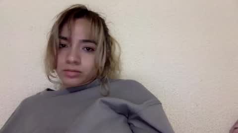 majo_gomezz online show from 04/16/26, 11:40