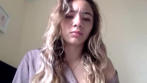 majo_gomezz online show from 04/29/26, 04:44