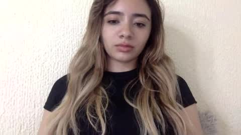 majo_gomezz online show from 06/13/26, 04:21