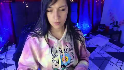 Celeste Bonet  online show from 11/05/25, 11:43